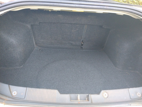 Fiat Linea 2013 1.8 16v Essence Flex Dualogic 4p