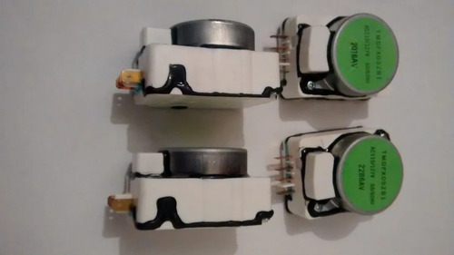 Timer O Reloj Para Neveras Asiaticas Marca Sankyo.