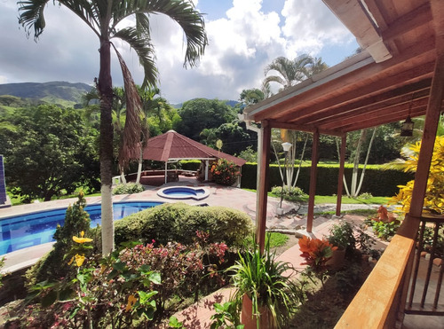 Se Vende Chalet En Quebrada Nueva Valle Del Cauca