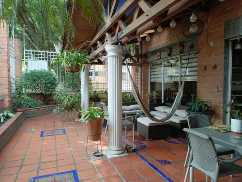 Casa A La Venta En Belén Loma De Los Bernal Acogedora Y Confortable En Exclusiva Unidad