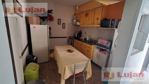 Imagen 28 de 30 de Casa - Mataderos