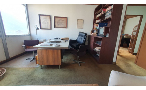 Oficina Av. Urdaneta 119 Mt2 En Venta