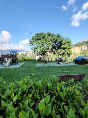 Alquiler De Apartamento En Urbanizacion Escampadero