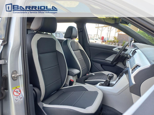Imagen 11 de 25 de Volkswagen T-cross Highline 1.0 2023 0km - Barriola