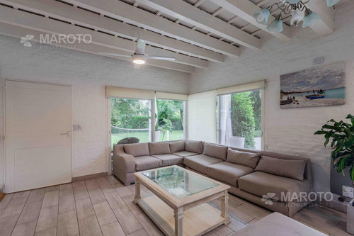 Casa En Venta En Club Privado Loma Verde Escobar-