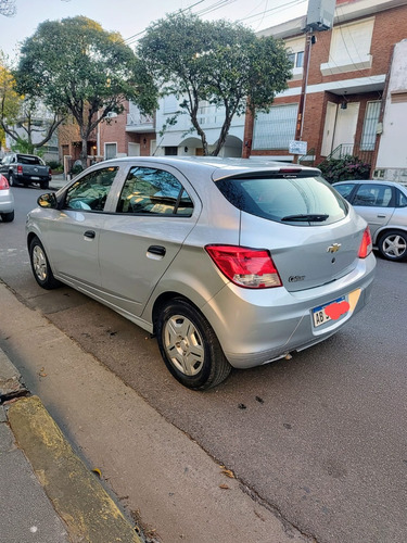 Chevrolet Onix 1.4 Joy Ls 98cv