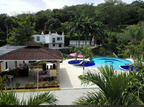 Finca En Venta En Sopetran. 