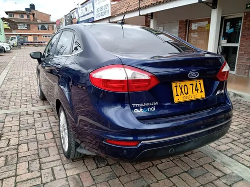 Ford Fiesta Titanium 1.6cc MT AA
