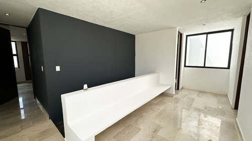 Casa(191) En Venta En Privada Zendera