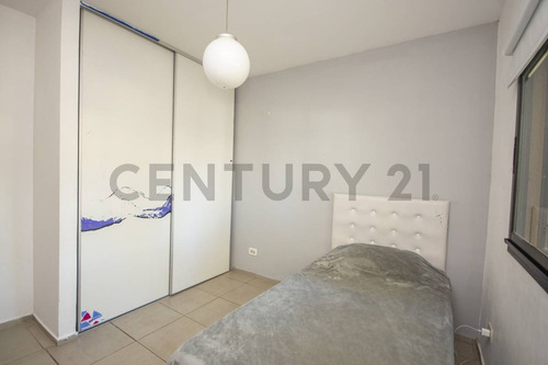 Casa En Venta 5 Ambientes Barrio El Recodo, Pilar - Escobar .