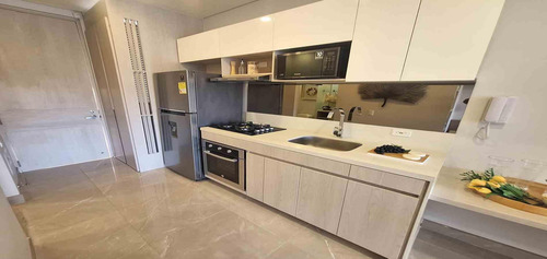 Apartamento Para Venta En Rodadero Sur Cesión De Derechos (5706).