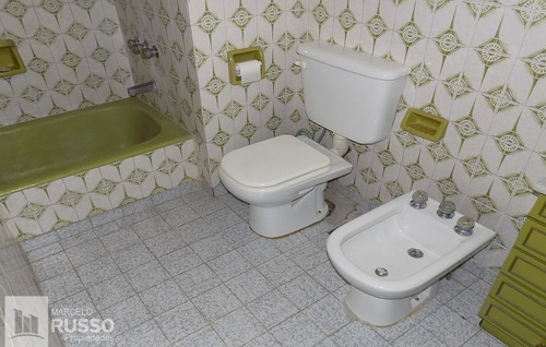 Chalet 5 Ambientes C/ Piscina Parque Quirno