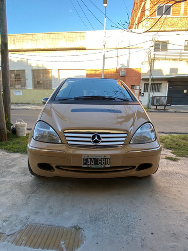 Mercedes-Benz Clase A 1.9 A190 Elegance Luxury Aks Manual