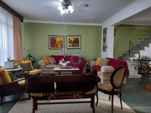 Imagem 3 de 15 de Casa Assobradada Maravihosa, Ampla, Com 240m2 Com 4 Dormitórios, Área Gourmet, 4 Vagas - Tw16872