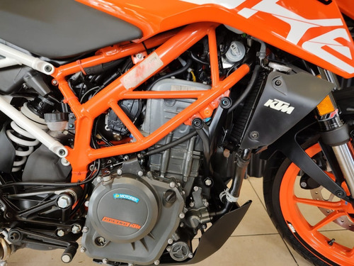 Imagen 16 de 18 de Ktm Duke 390 ( No Kawasaki Z400 Yamaha Mt03) Tomo Permuta