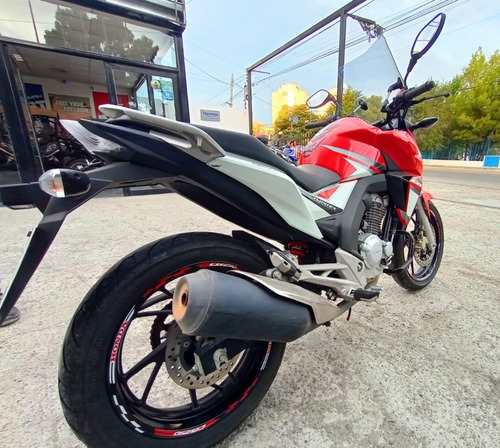 Imagen 8 de 18 de Honda Twister 2019
