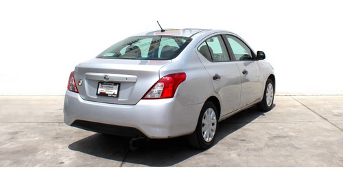 Imagen 8 de 14 de Nissan Versa
