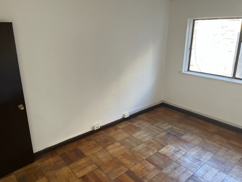 Imagen 11 de 18 de Elegante Oficina Piso Parquet - Acceso 24hrs
