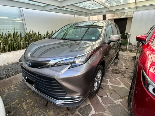 Toyota Sienna 2.5 Hev Xle Fwd