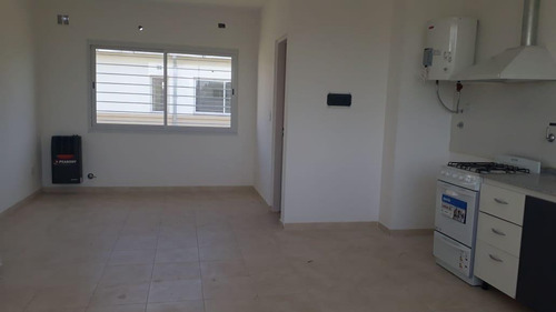 Imagen 6 de 9 de Monoambiente En Venta Complejo Las Cañitas, San Miguel.