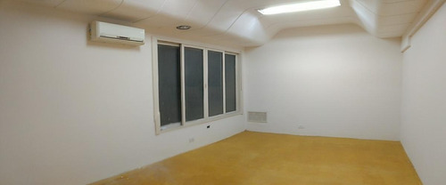 Imagen 21 de 30 de Local 200m2 En Alquiler, Av Corrientes 1600, San Nicolas, Caba