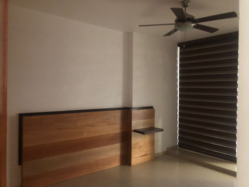 Imagen 6 de 20 de Casa En Renta Lomas Del Pedregal Irapuato Gto.