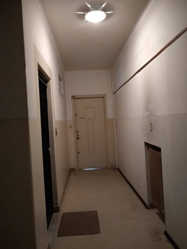 Apartamento De Época - Excelente Estado - Ambientes Amplios