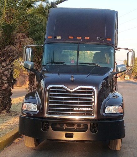 Excelente Tractocamion Mulita Mack Año 2012 Estándar 10 Velo