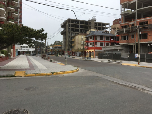 Imagen 2 de 5 de Pizzeria 10 Años Antiguedad - Oportunidad - Remato