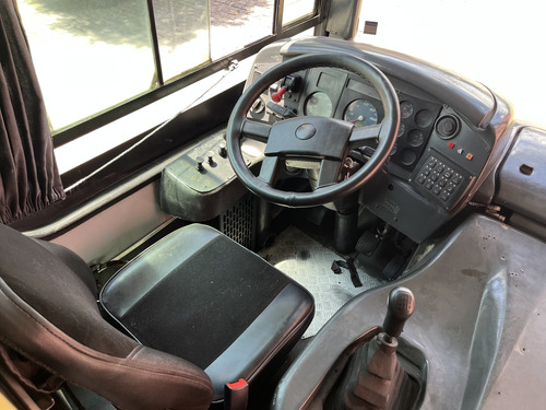 Onibus Torino Ar/cond Escolar 47 Lugares Vw 17.230 Mwm