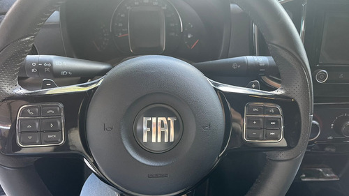 Fiat Strada 1.3 Volcano Cab. Dupla 16v Flex 4p