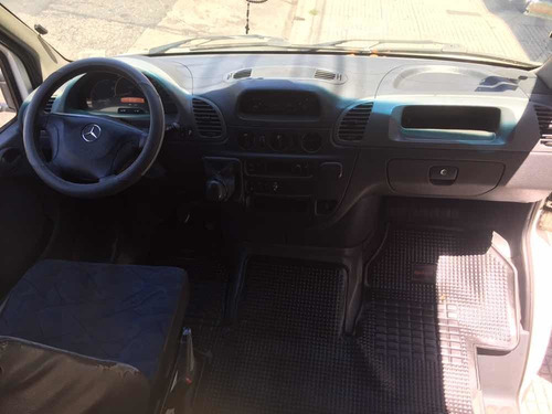 Imagen 9 de 12 de Mercedes-benz Sprinter 2011 2.1 413 Minibus 19+1 (gb1k6)