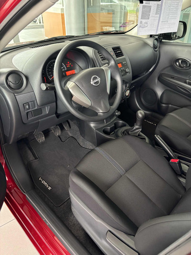 Nissan V-DRIVE TM A/C AUDIO A/C AUDIO
