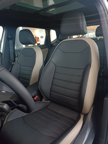 Imagen 9 de 17 de Volkswagen Taos Hero 1.4 Tsi 250 Rec