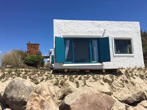 Imagen 2 de 13 de Casa Frente Al Mar En Aguas Dulces