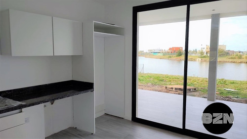 Imagen 7 de 12 de Expectacular Casa A Estrenar. Oportunidad