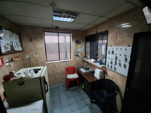 Imagen 5 de 14 de Hotel En Av Andrés Bello En Venta
