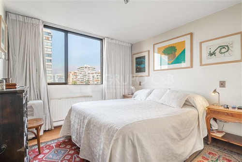 Imagen 9 de 17 de Departamento En Venta De 3 Dorm. 2 Baños Metro Colón