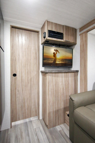 Winnebago 2106s Y@w7