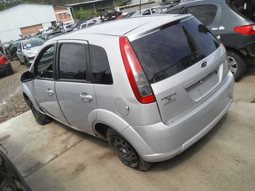 Imagem 4 de 9 de Sucata Ford Fiesta 1.0 2014 Flex - Rs Auto Peças Farroupilha