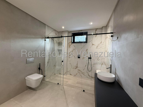 Ka Casa En Venta La Floresta 25-17062 Yg
