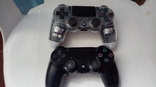 Play Station 4 (Usado)