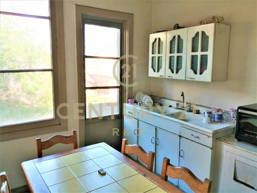 Imagen 12 de 15 de Venta De Oficina Con 254mts2 Y 1e, En Calle Dieciocho, Sa...