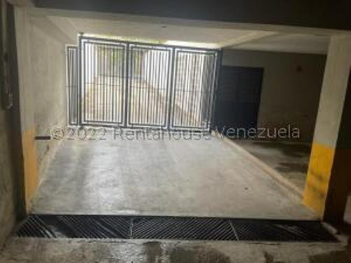 Imagen 7 de 10 de Apartamento En Venta Tanaguarena Mls #22-19061 Johana Blan 04123368346