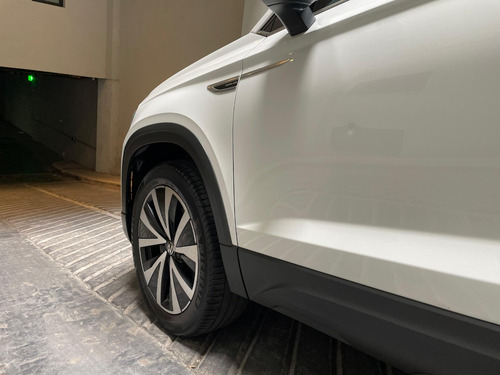 Volkswagen Taos 1.4 250 Tsi Highline