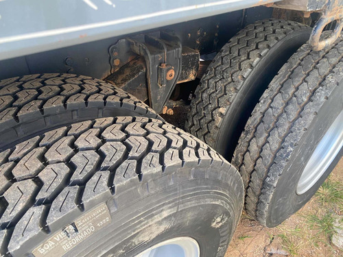 Imagem 6 de 8 de Ford Cargo 2422