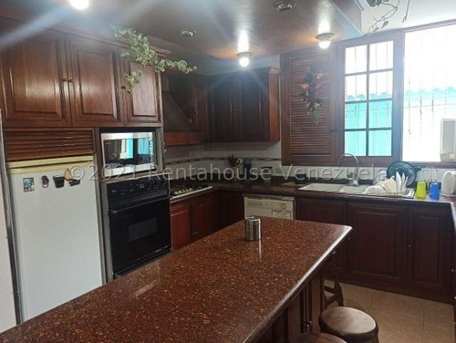 Imagen 6 de 17 de Casa En Venta En Prados Del Este