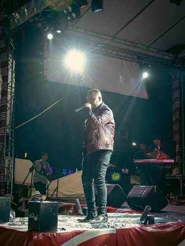 Imagen 9 de 9 de Cantante Crossover En Vivo - Agrupación