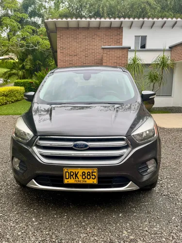 Ford Escape 2.0 Se 240 hp 4x2