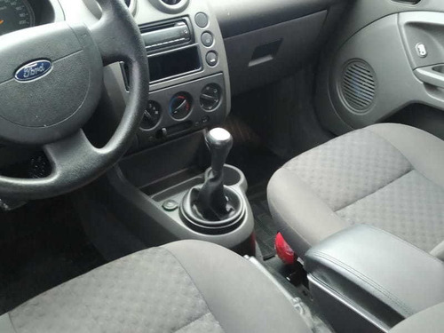Ford Fiesta Completo